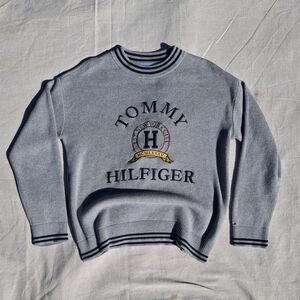 Tommy Hilfiger Embroidered Crewneck Sweater - Men's Medium